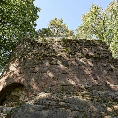 Le sentier du Château de Salm. La Broque. Crédit photo : Office de tourisme de la vallée de la Bruche