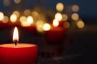 Fotolia_94270771@ gudrun_candle