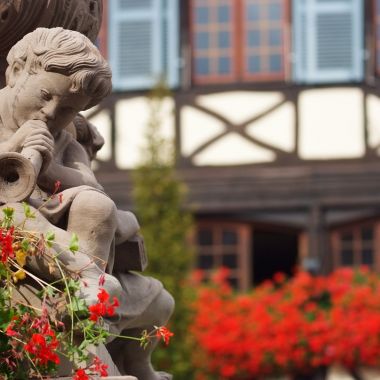 Sommerliche Stadtführung - das Wichtigste von Obernai in einer Stunde